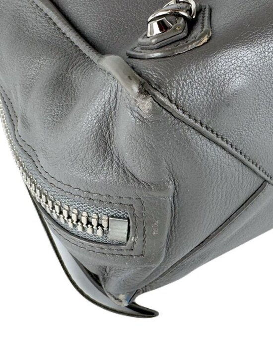 Balenciaga Shoulder Bag Leather - Picture 8 of 10